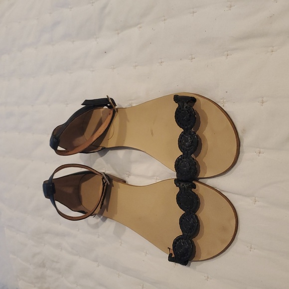 Jack Rogers Daphne Medallion Sandals Flat with Ankle Straps - Picture 1 of 6